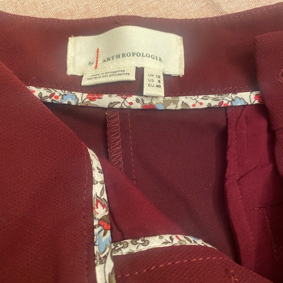 Anthropologie Sasha Button Front Tapered Leg Pants in wine sz 8 - Picture 3 of 11